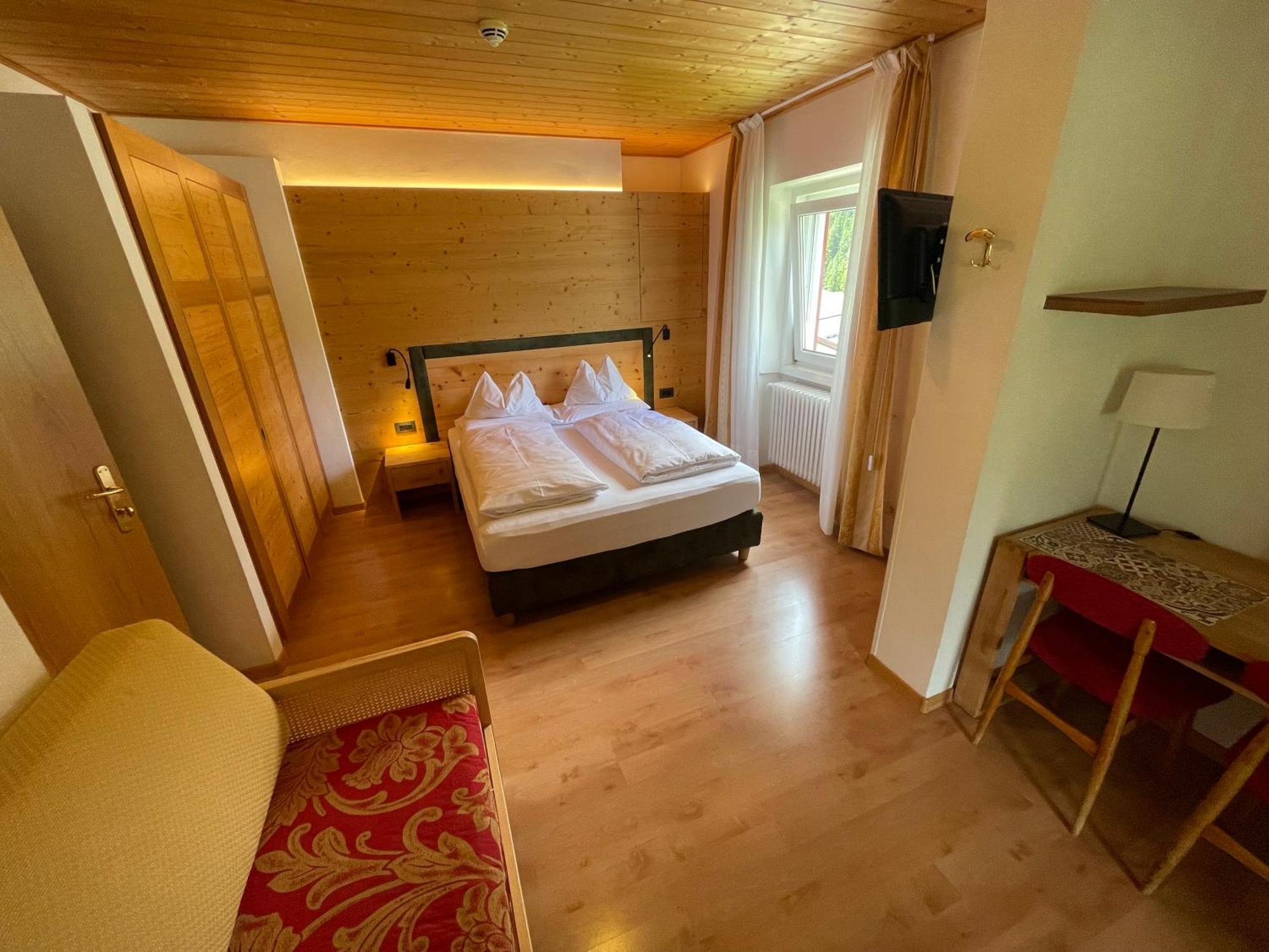Hotel Meisules Selva di Val Gardena Ngoại thất bức ảnh