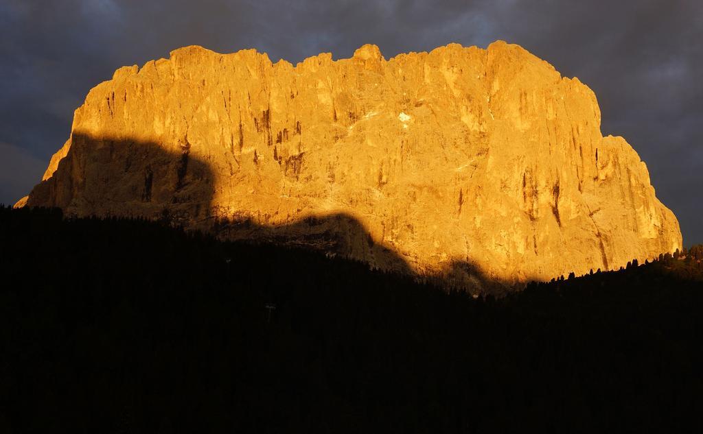 Hotel Meisules Selva di Val Gardena Ngoại thất bức ảnh
