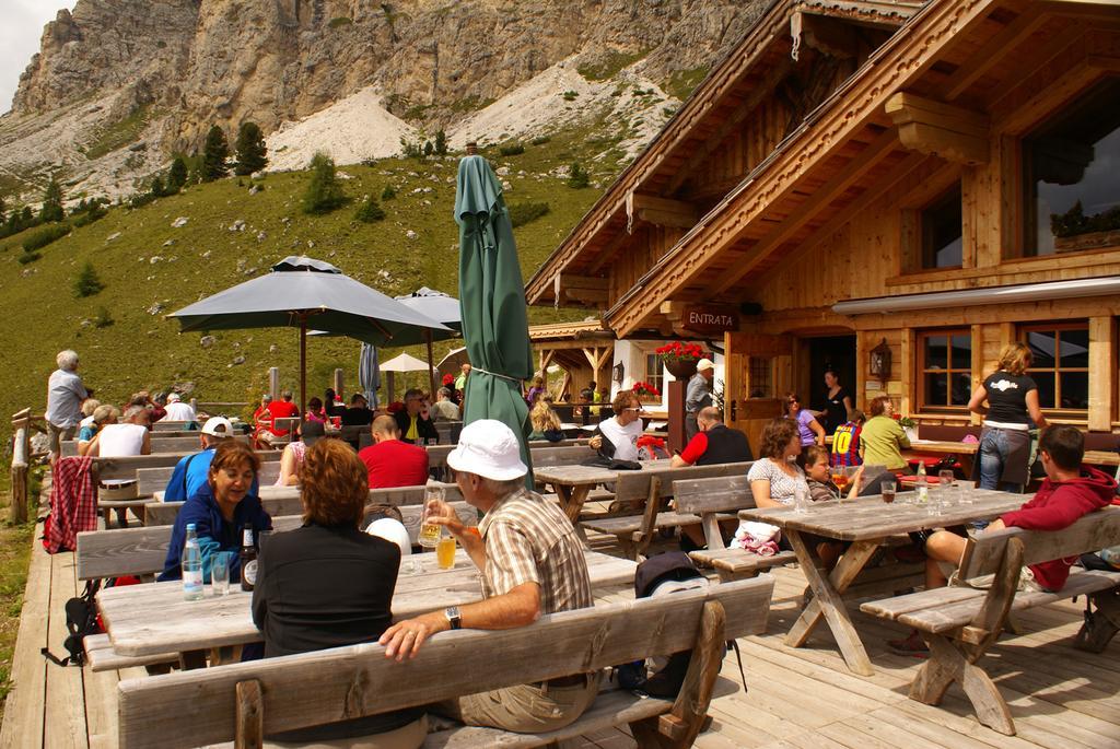 Hotel Meisules Selva di Val Gardena Ngoại thất bức ảnh